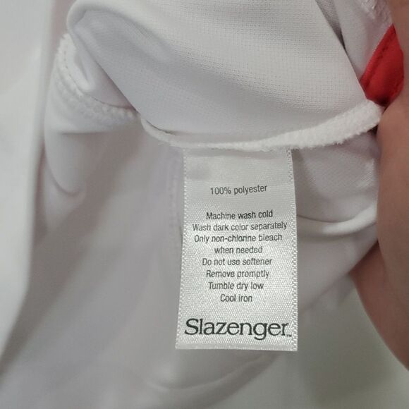 NWOT Slazenger Women’s Sleeveless Golf Polo, Small - Picture 3 of 6